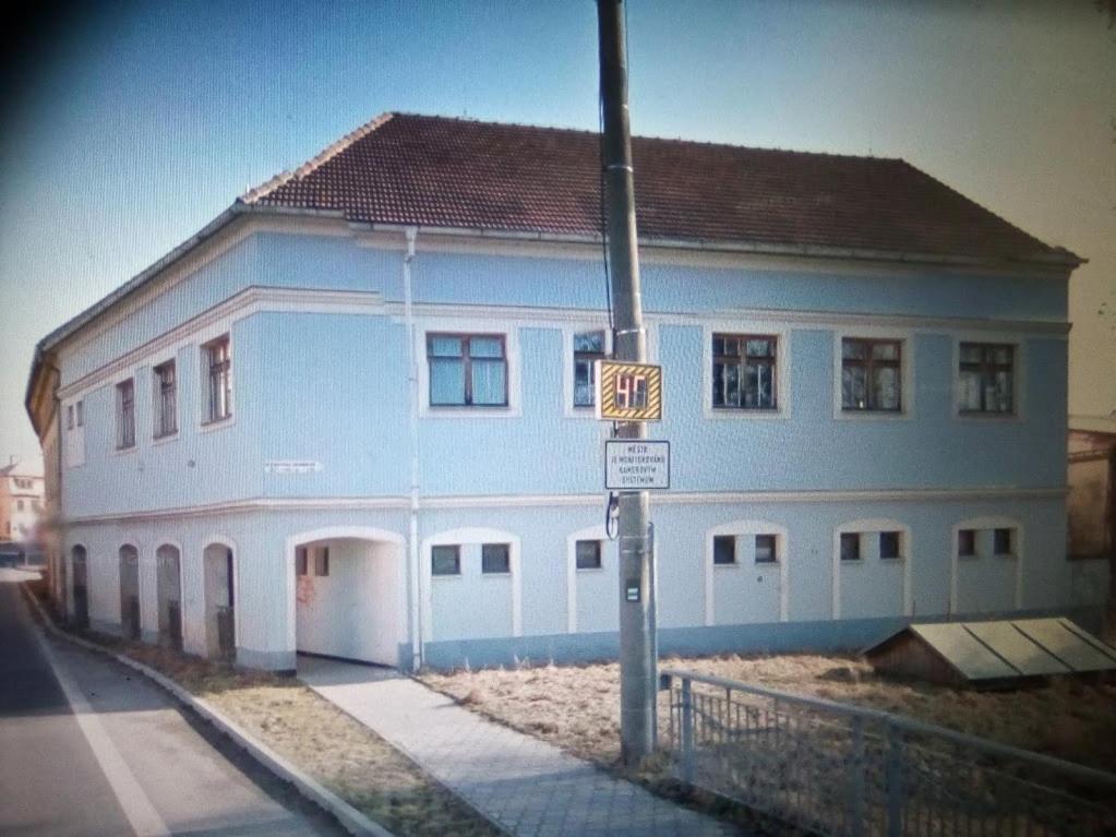 Penzion U Nahonu Mesto Touskov Exterior photo