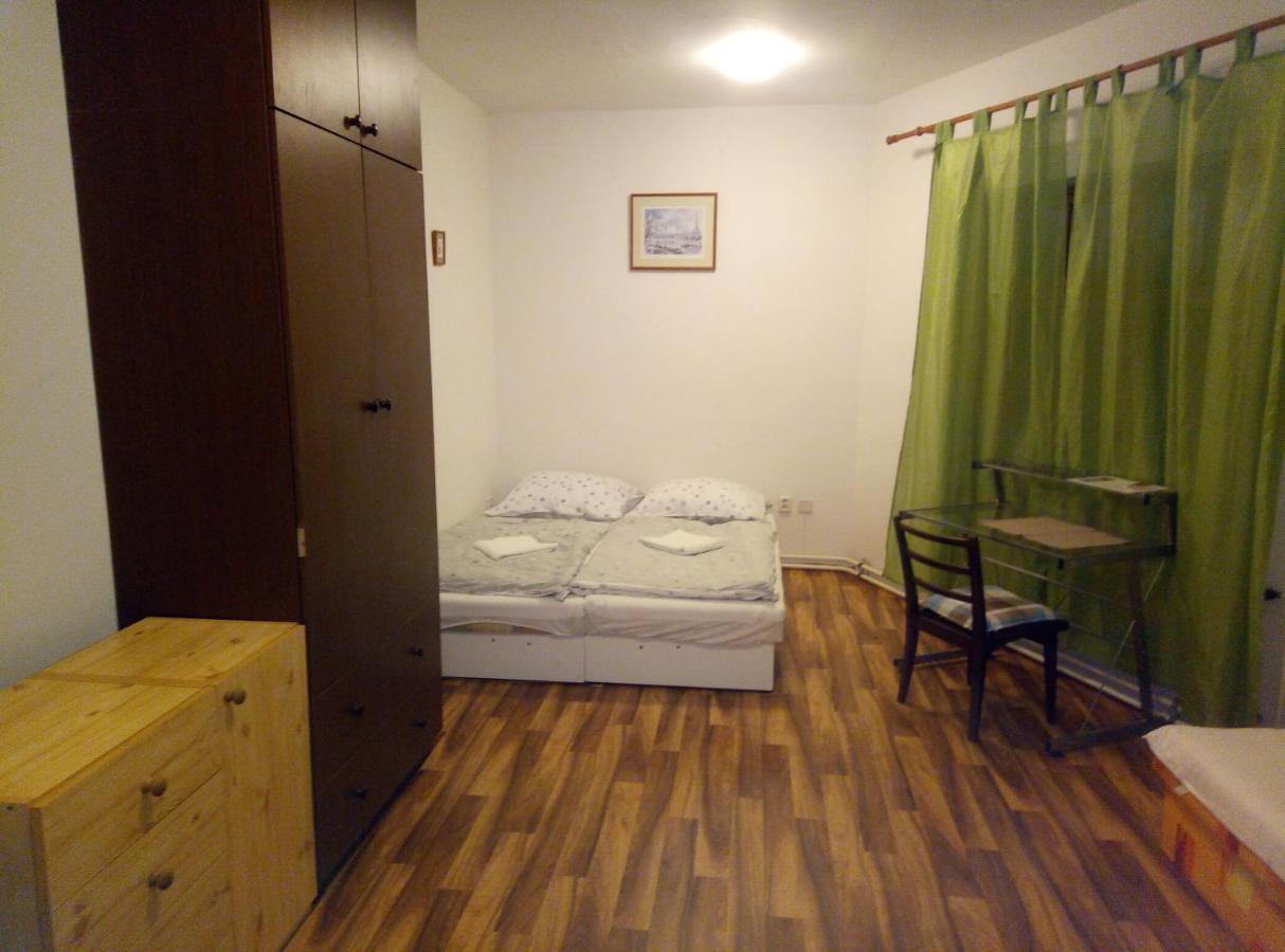 Penzion U Nahonu Mesto Touskov Exterior photo